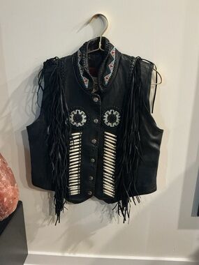 WESTERN WEAR Riders by Lee Black Leather Jacket with Maroon Lining